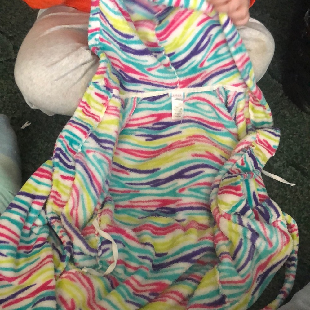 Multicolor zebra robe